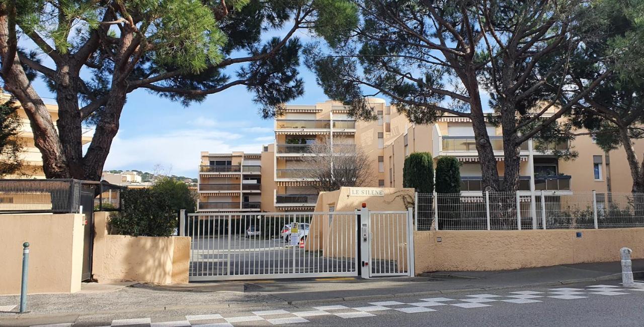 Le Silene Apartment Sainte-Maxime Bagian luar foto