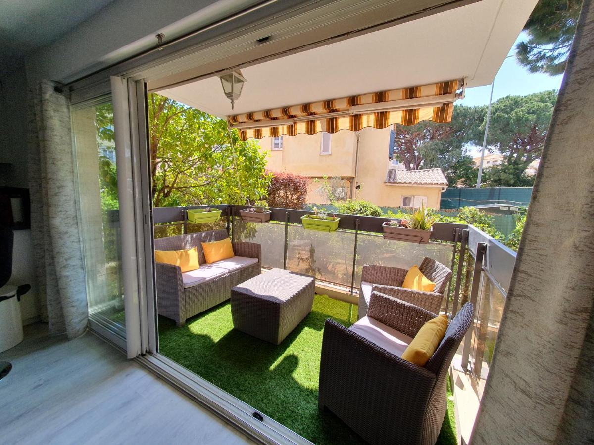 Le Silene Apartment Sainte-Maxime Bagian luar foto